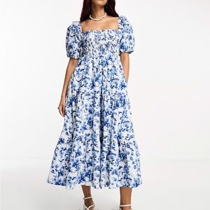 Abercrombie & Fitch Floral Blue and White Women's Dress